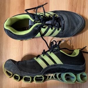 Men Adidas Springblade Drive Running Shoes Men’s Size 11 BlackSolar Green D88541